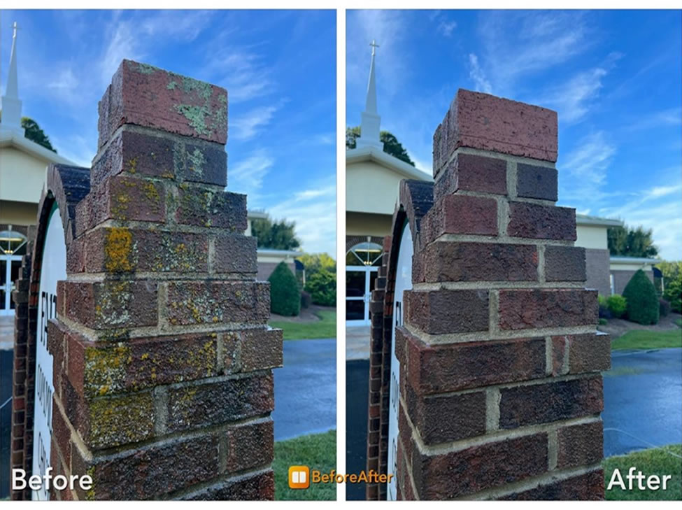 House & Roof Washing Services in Northeastern Ohio